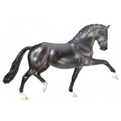 Breyer Traditional 1:9 - Totilas Superestrella en Doma